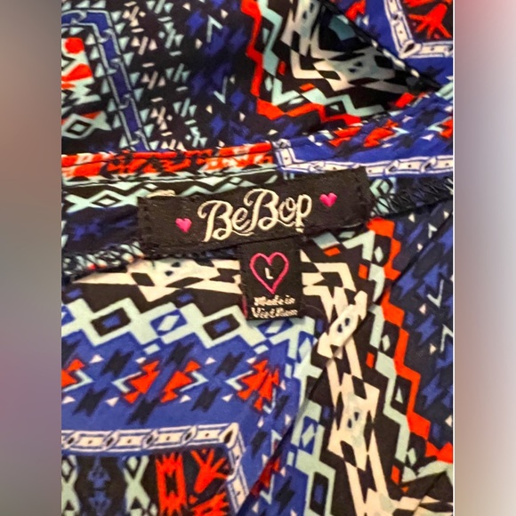BeBop sheer elastic waist aztec print long sleeve dress Size Large - Picture 3 of 3